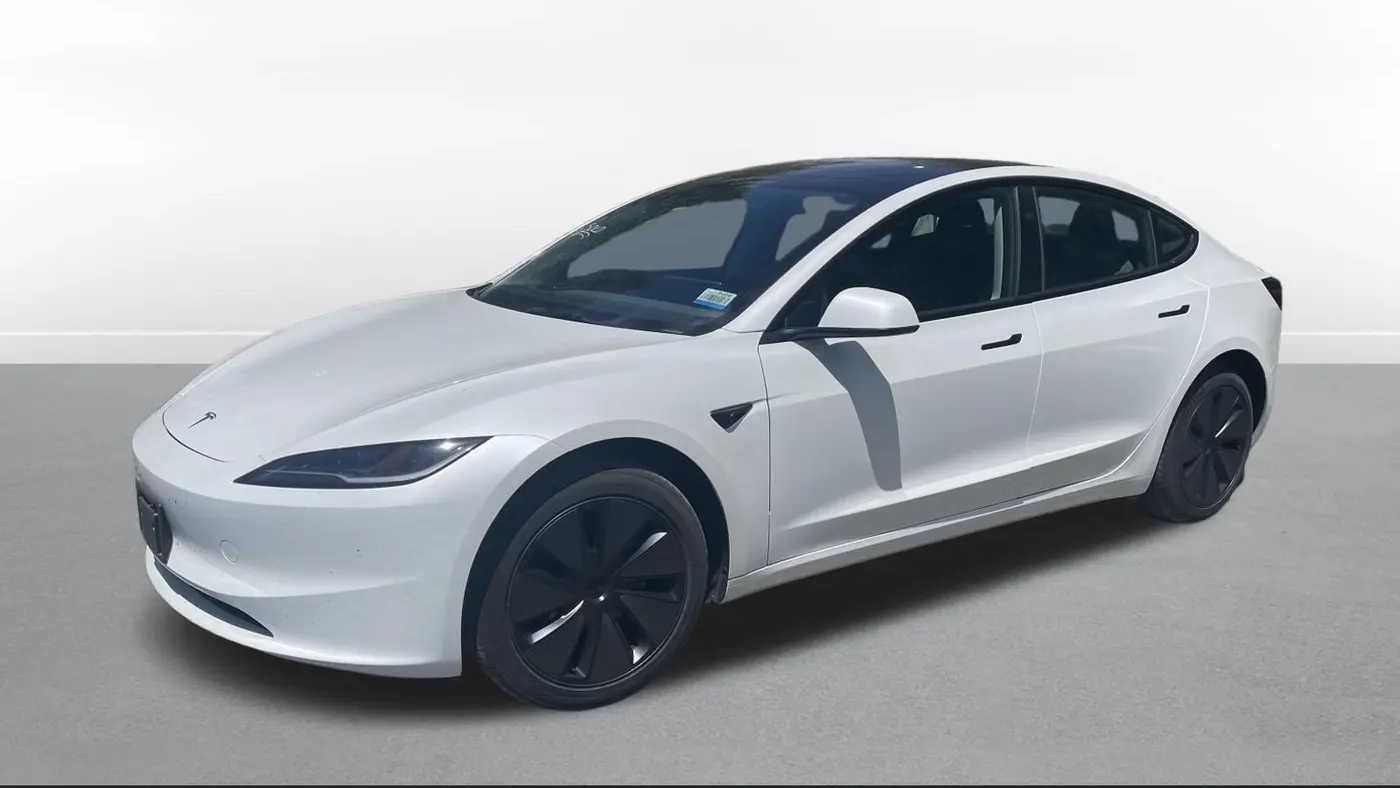 2025 Tesla Model 3 Long Range