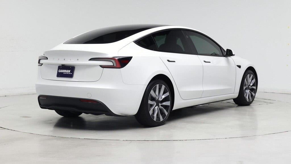2025 Tesla Model 3 Long Range