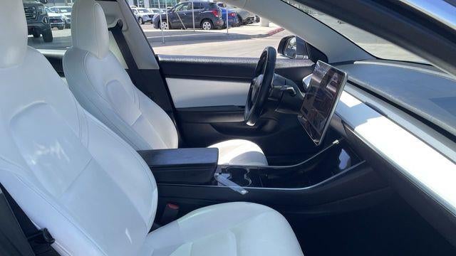 2019 Tesla Model 3 Mid Range