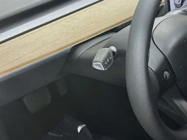 2023 Tesla Model 3 - $22,402