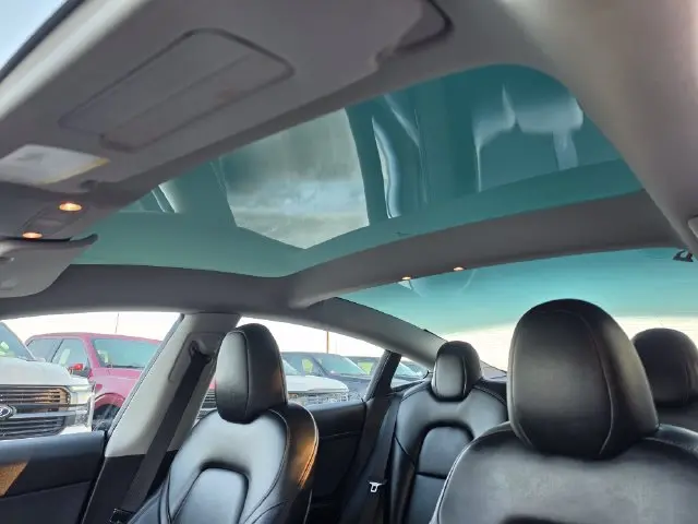2023 Tesla Model 3 - $27,001
