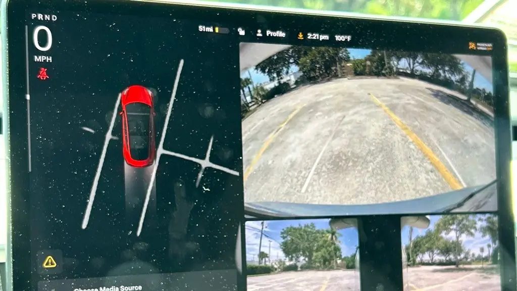 2023 Tesla Model 3 Base
