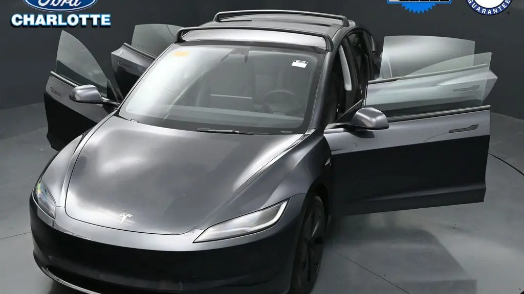 2025 Tesla Model 3 Long Range
