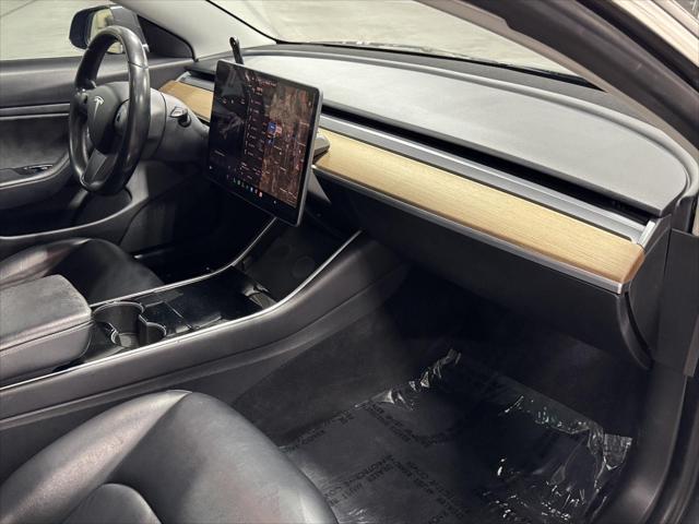 2019 Tesla Model 3 - $21,098