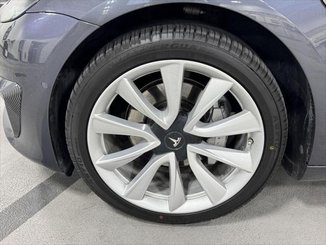 2019 Tesla Model 3 - $21,098