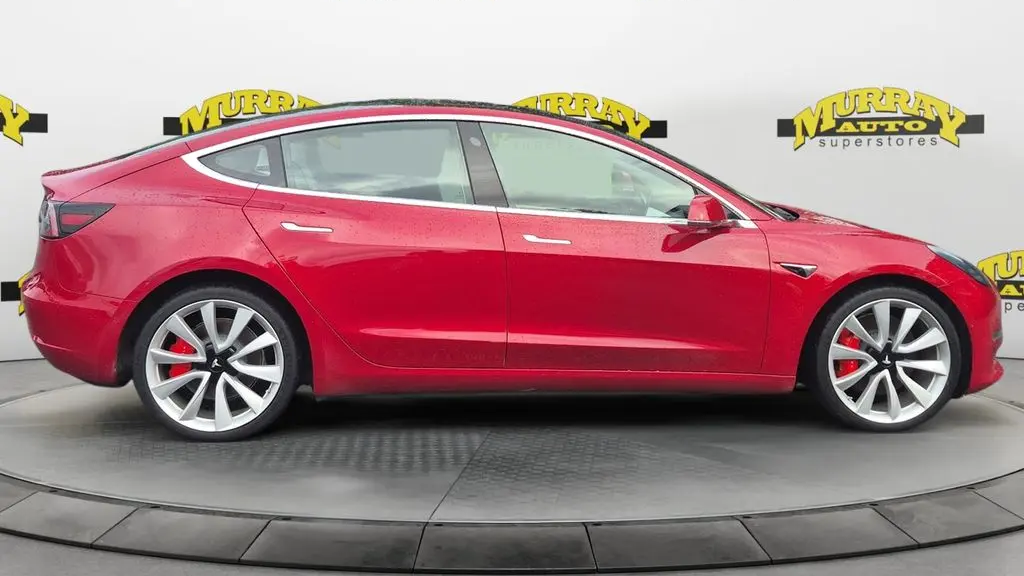 2018 Tesla Model 3 Performance