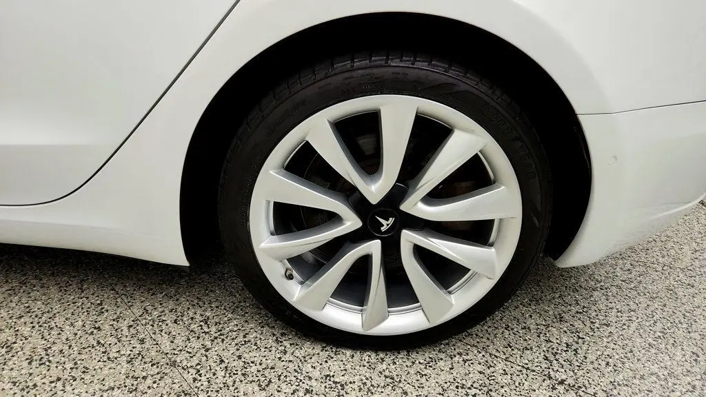 2018 Tesla Model 3 - $19,495