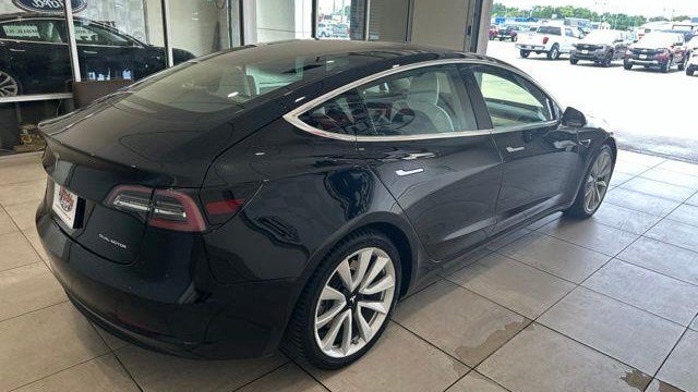 2020 Tesla Model 3 Long Range