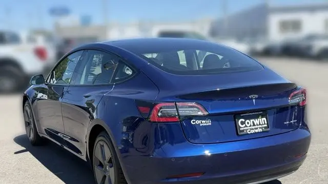 2022 Tesla Model 3 Long Range