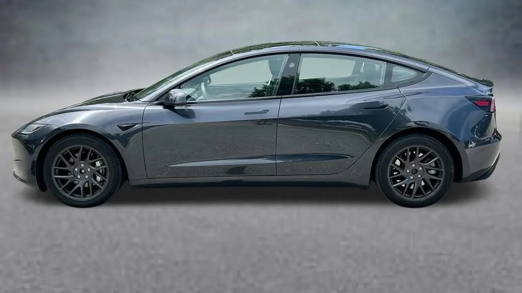 2024 Tesla Model 3 Long Range
