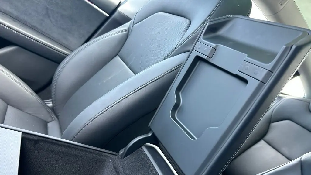 2024 Tesla Model 3 Long Range