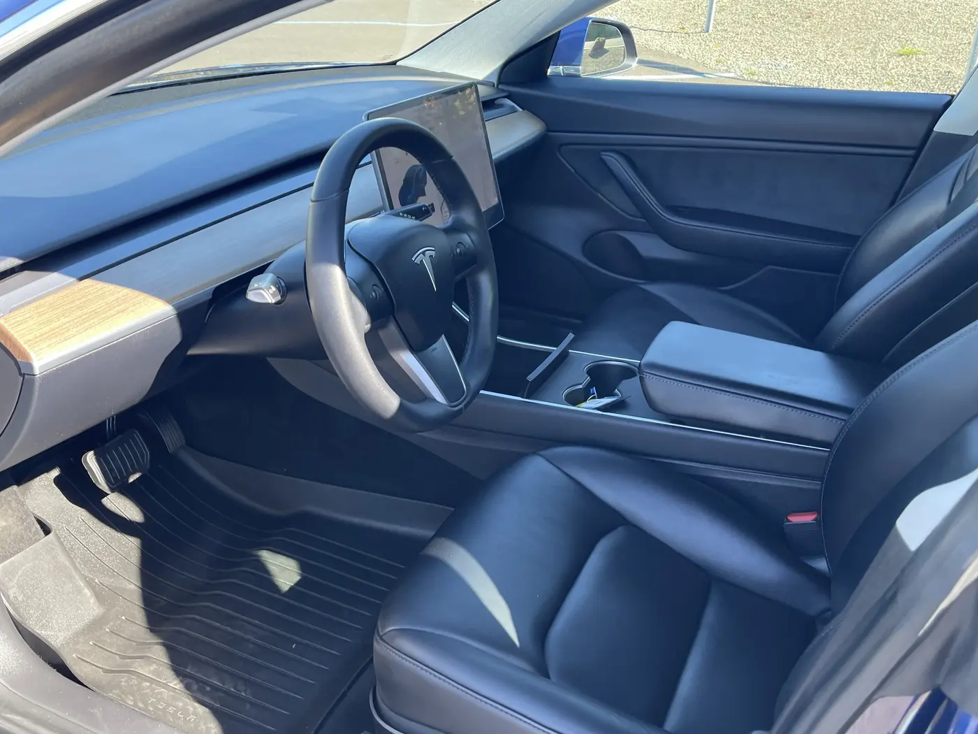2020 Tesla Model 3 - $26,811