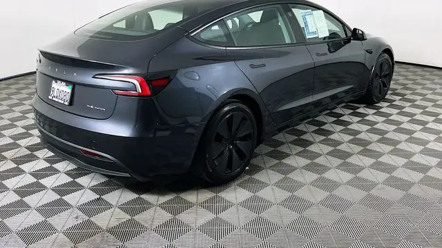 2024 Tesla Model 3 Long Range
