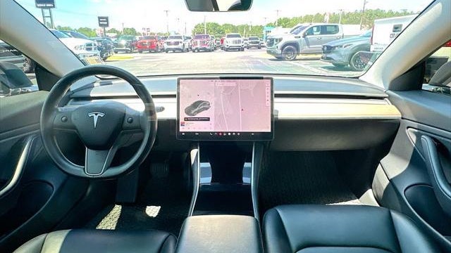 2019 Tesla Model 3 Performance
