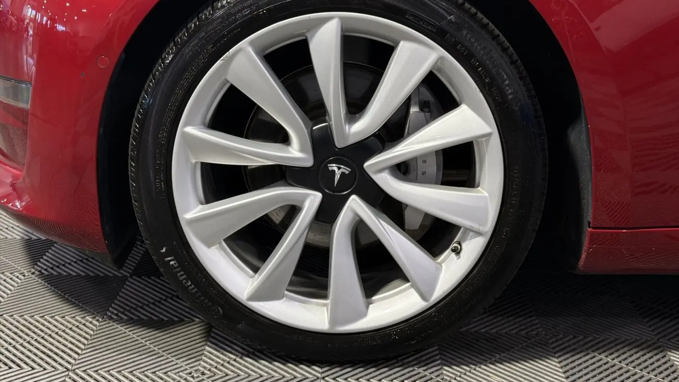 2020 Tesla Model 3 Long Range
