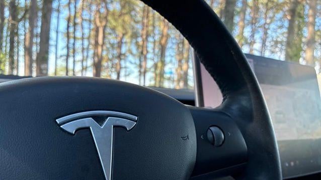 2022 Tesla Model 3 Long Range