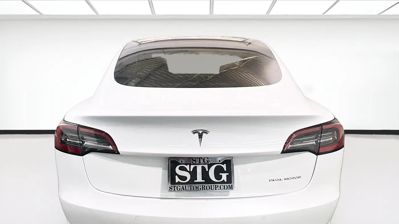2022 Tesla Model 3 Long Range