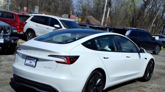 2025 Tesla Model 3 Long Range
