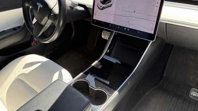 2018 Tesla Model 3 Performance