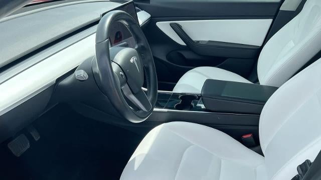 2019 Tesla Model 3 Performance