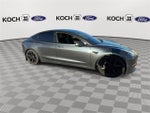 2022 Model 3 Thumbnail 3