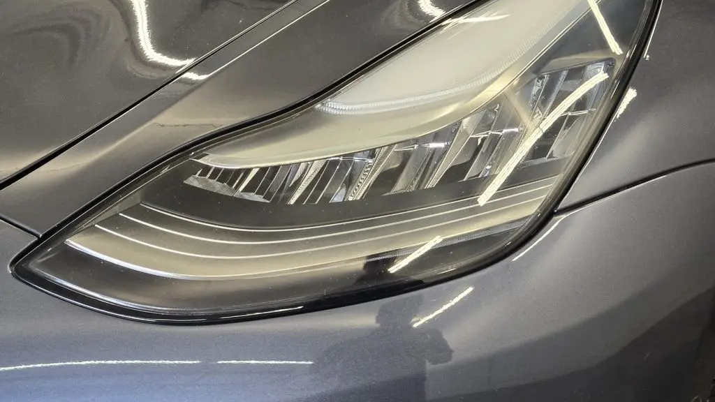 2019 Tesla Model 3 Performance