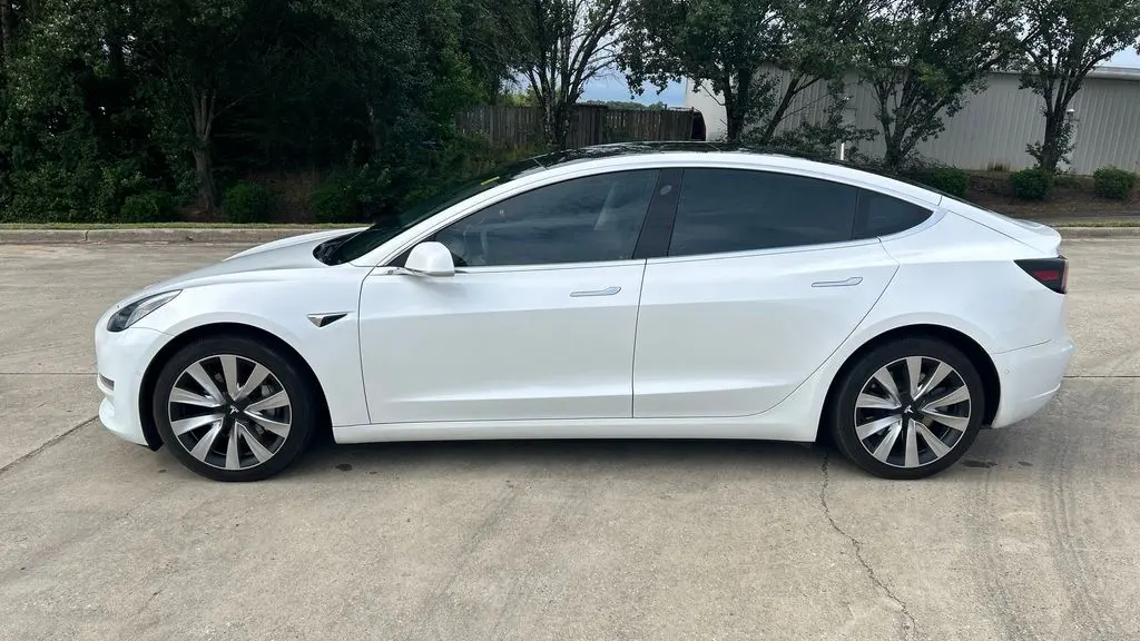 2020 Tesla Model 3 Long Range
