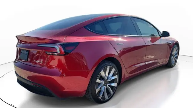 2025 Tesla Model 3 Long Range