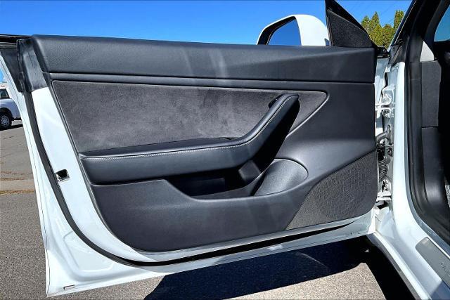 2020 Tesla Model 3 - $25,624