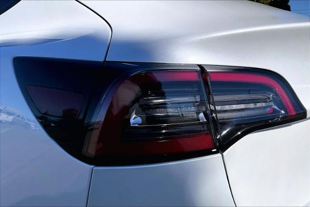 2020 Tesla Model 3 - $25,624