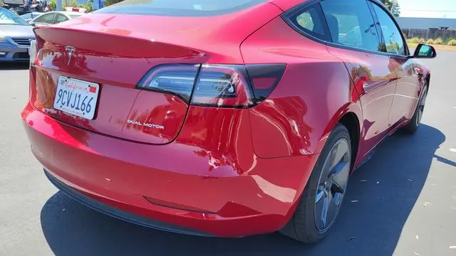 2022 Tesla Model 3 Long Range