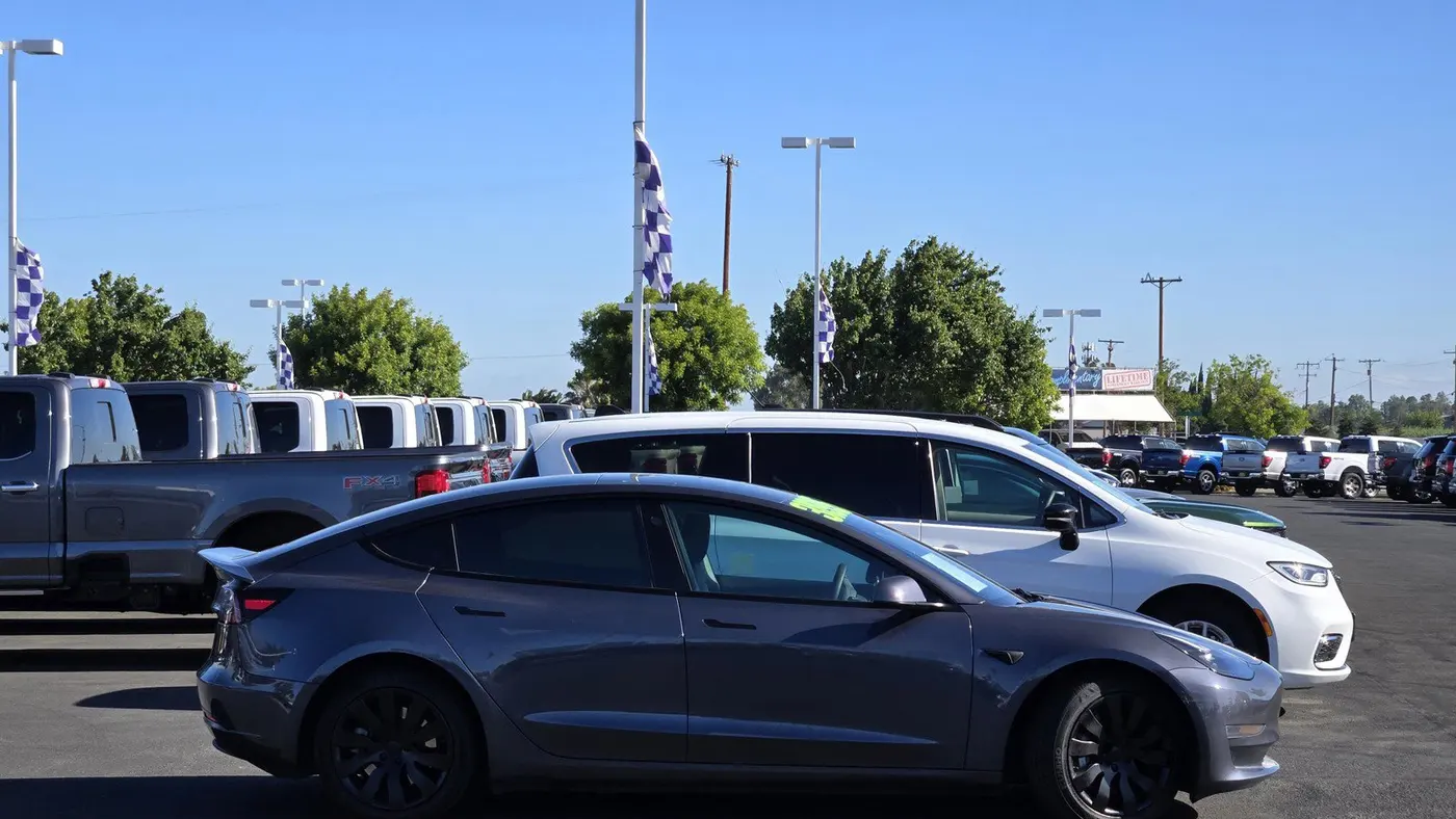 2023 Tesla Model 3 Long Range