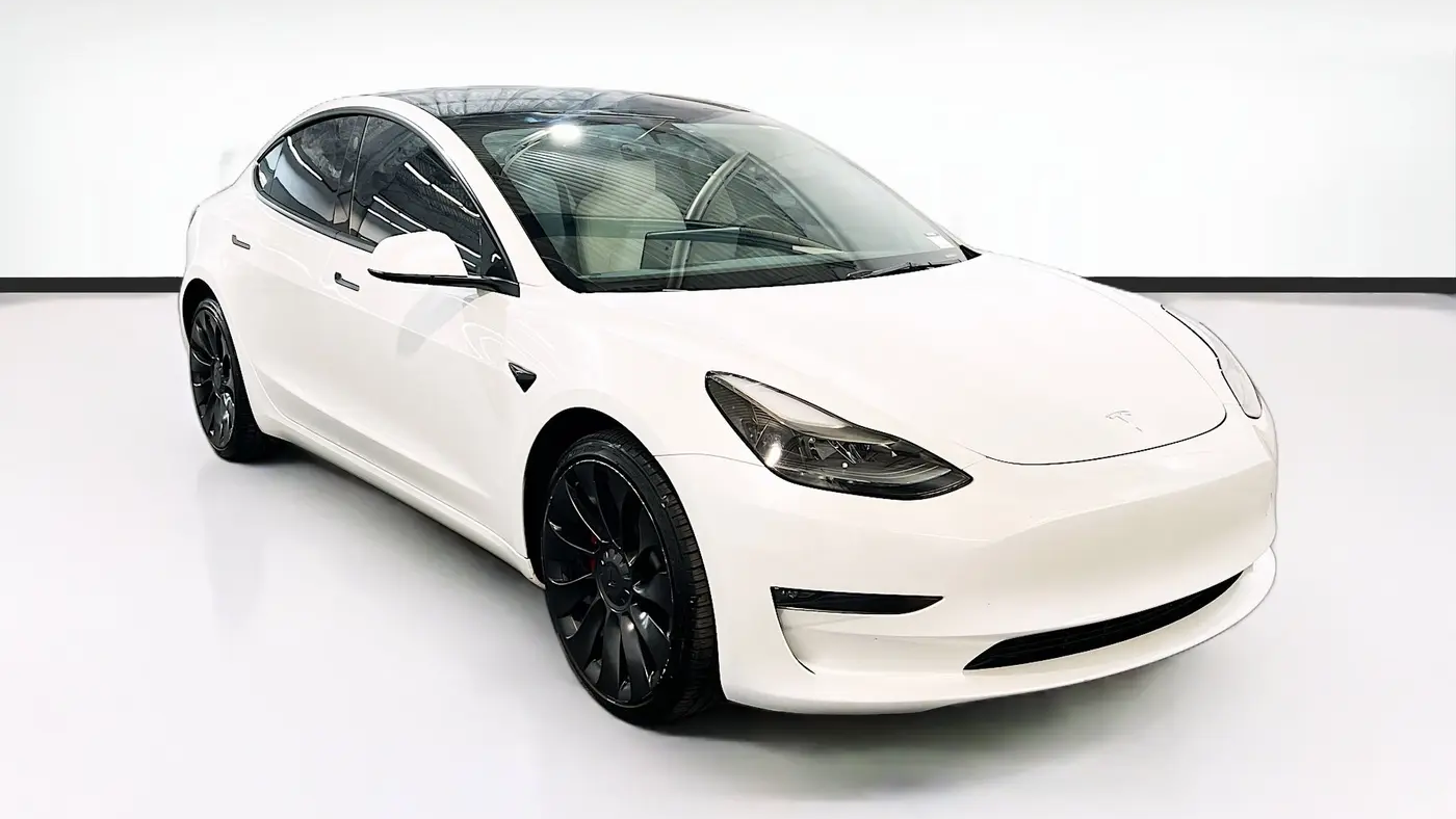 2023 Tesla Model 3 Performance