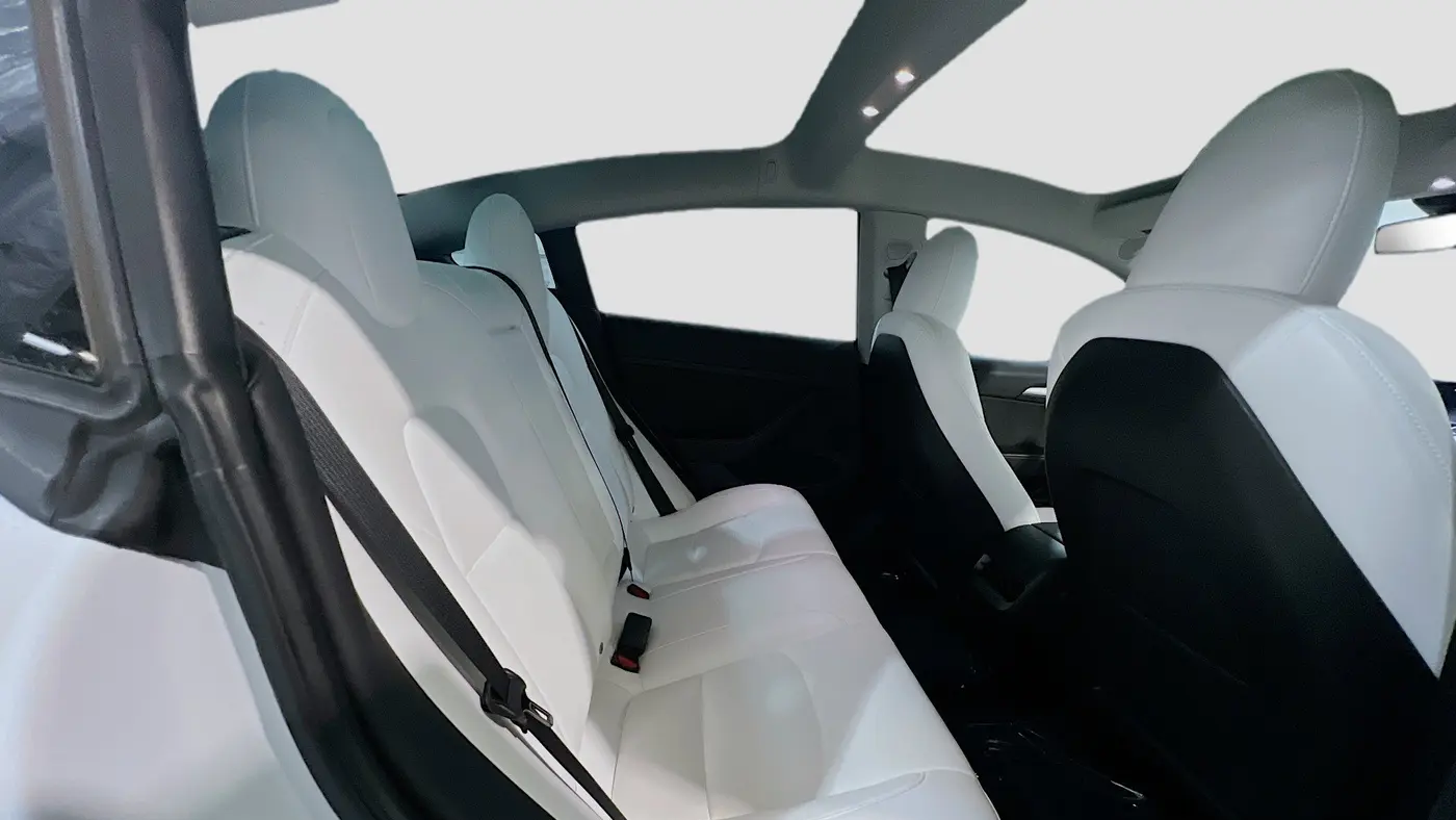 2023 Tesla Model 3 Performance