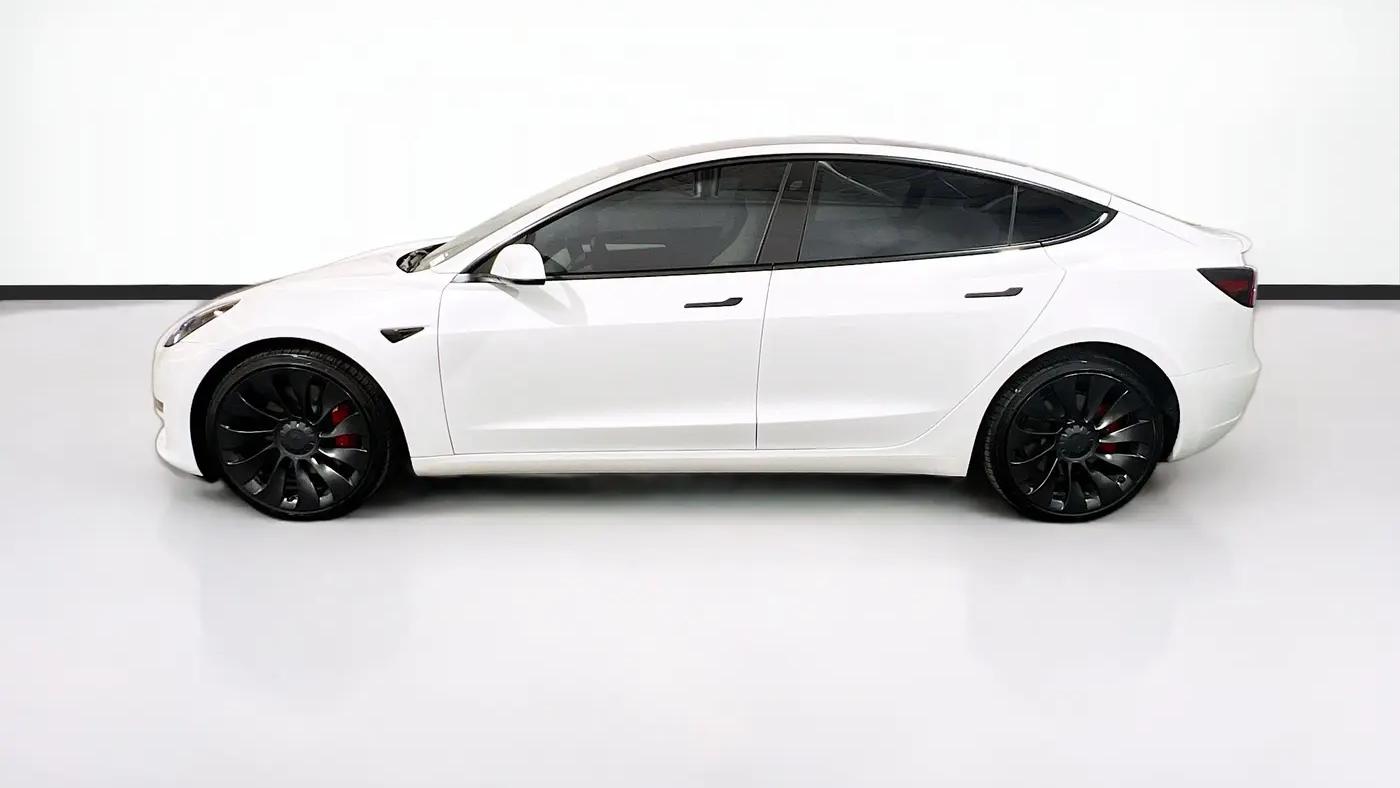 2023 Tesla Model 3 Performance