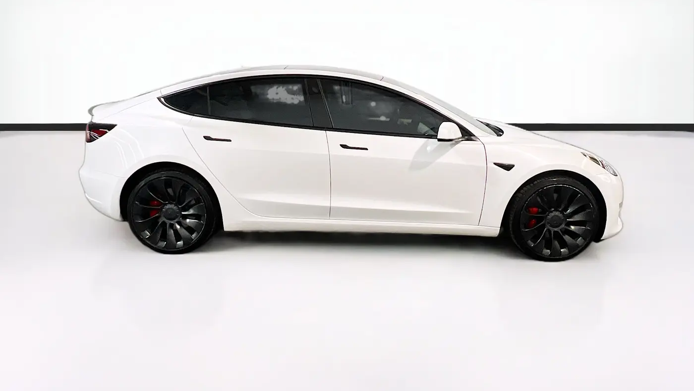 2023 Tesla Model 3 Performance