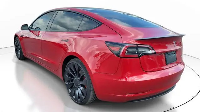 2022 Tesla Model 3 Performance