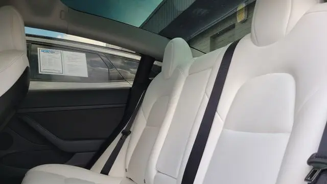 2022 Tesla Model 3 Performance