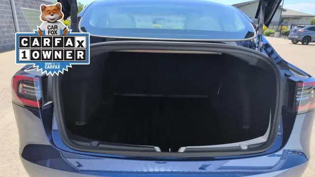 2023 Tesla Model 3 Performance
