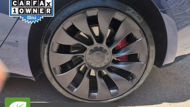 2023 Tesla Model 3 Performance