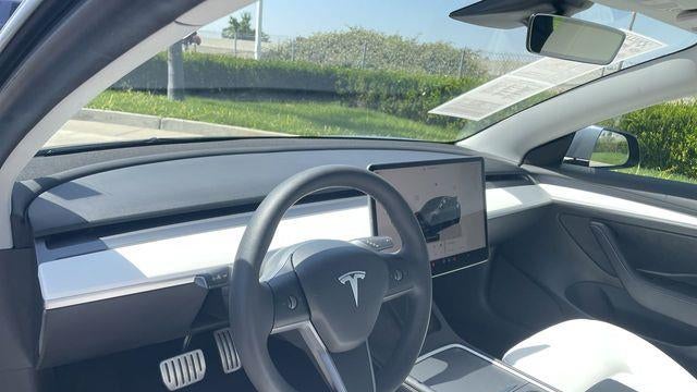2023 Tesla Model 3 Performance