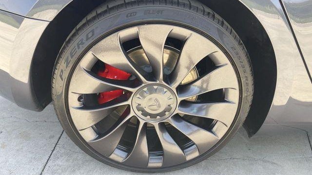2023 Tesla Model 3 Performance
