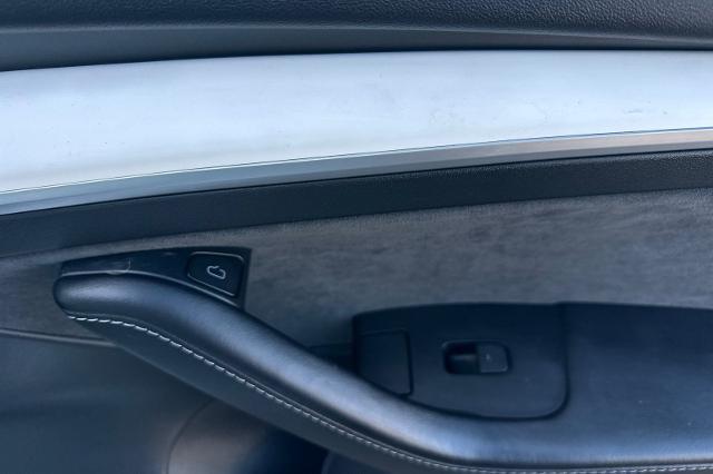 2022 Tesla Model 3 - $25,770