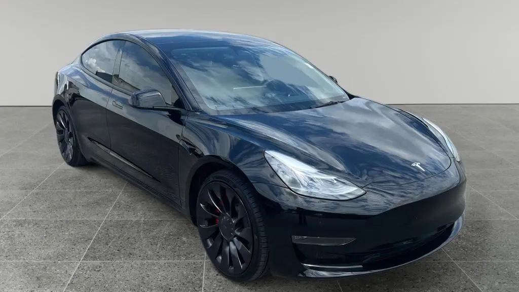 2023 Tesla Model 3 Performance