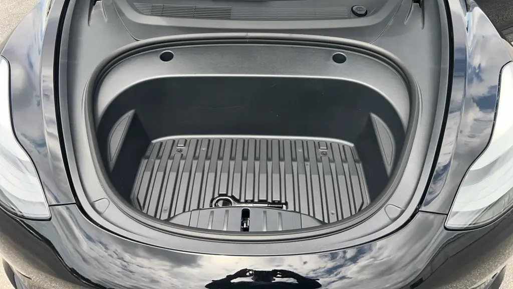 2023 Tesla Model 3 Performance