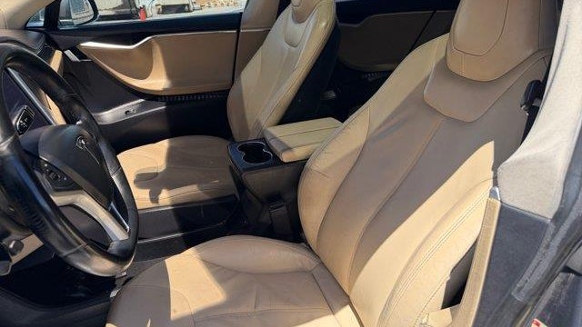 2013 Tesla Model S Base