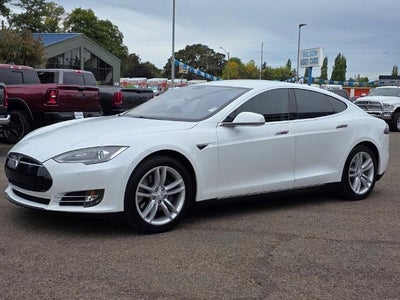 Photo of a 2013 Tesla Model S Base 4DR Liftback (85 Kwh) for sale