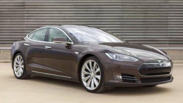 2012 Tesla Model S Performance