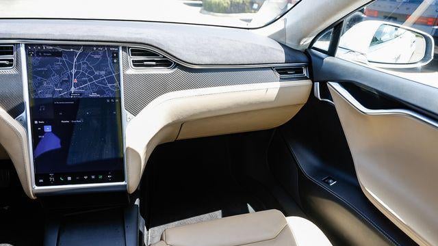 2017 Tesla Model S 90D
