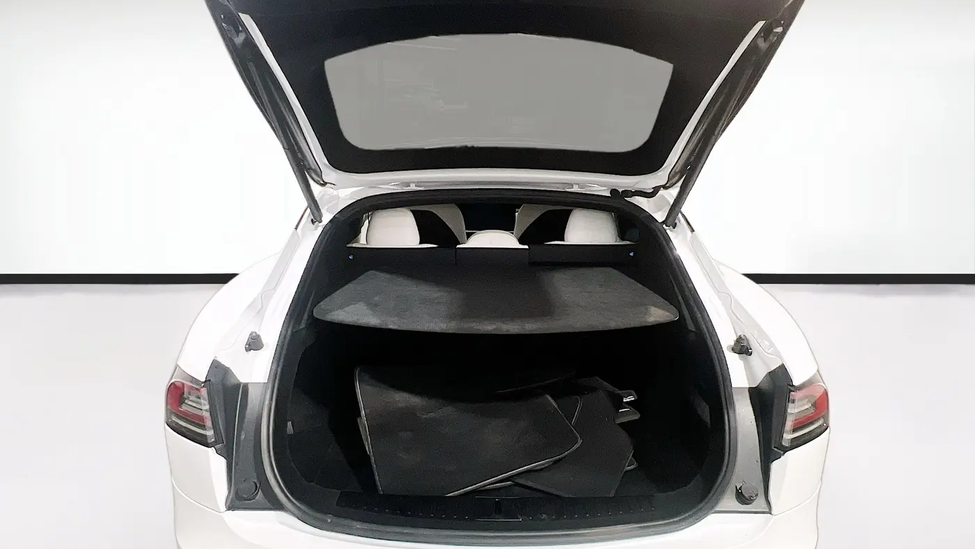 2023 Tesla Model S Base